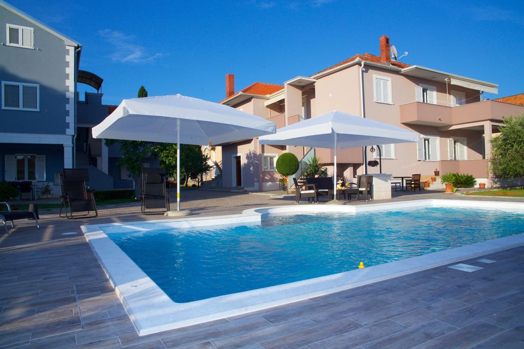 Antonija Apartments With Pool Biograd Na Moru Exterior photo